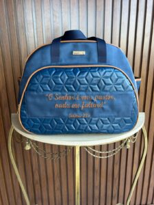 Bolsa de Viagem Azul - O senhor é meu pastor - Karina Kopp