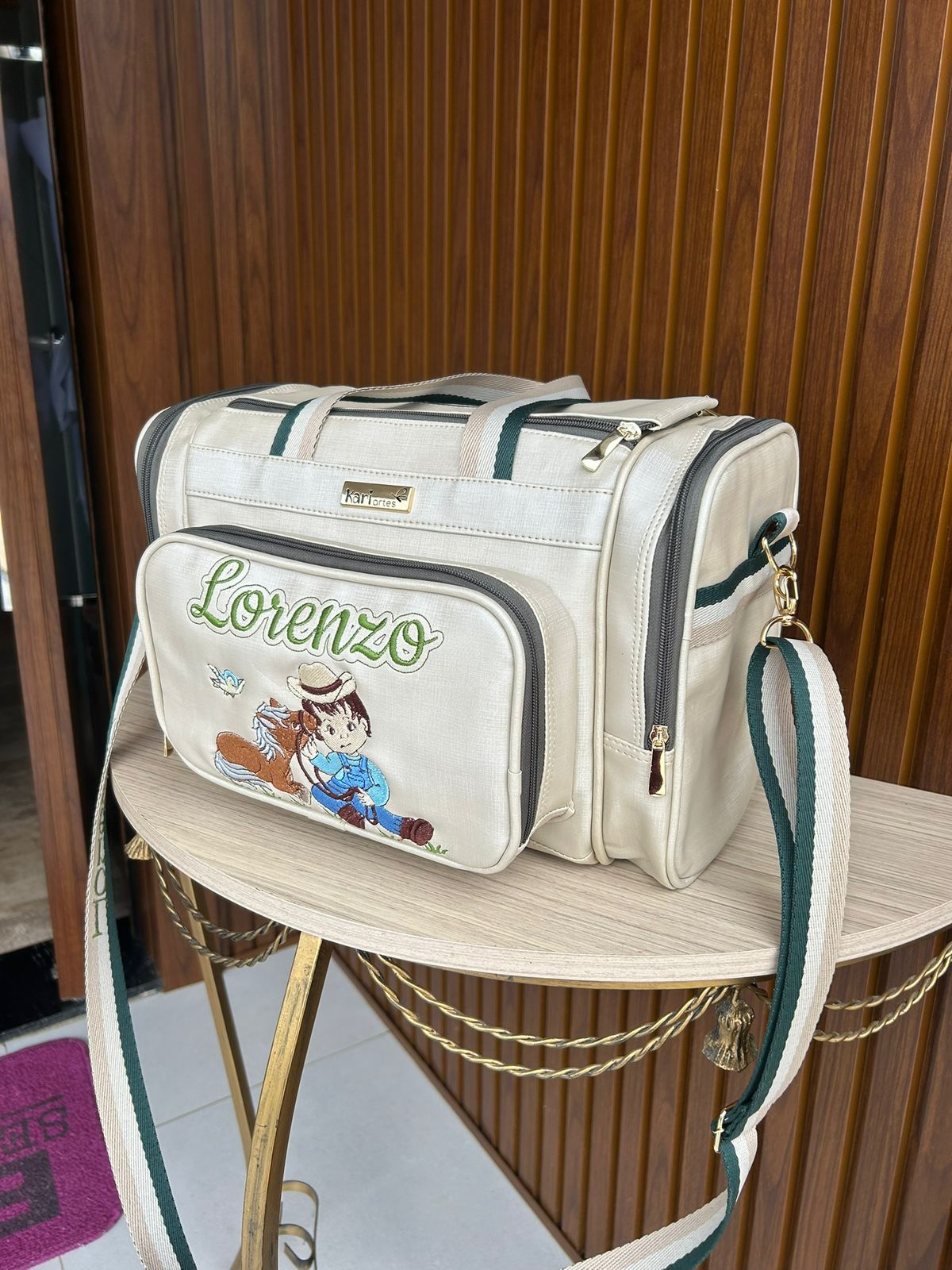 Mala Bag Verde Branca - Frontal