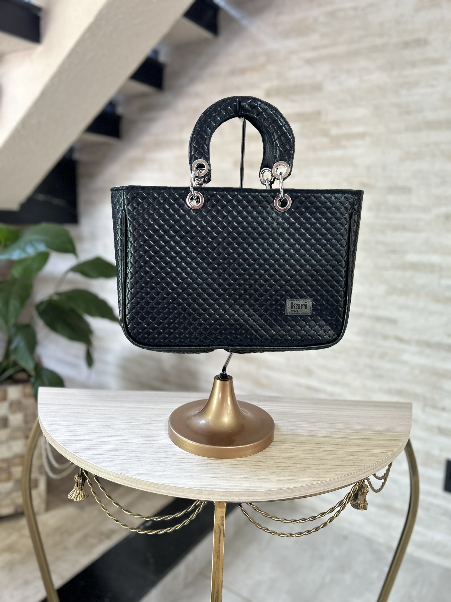Bolsa Nath Preta - Frontal