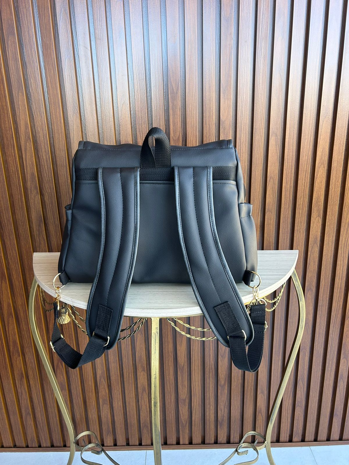 Bolsa Maternidade Couro Preta - Posterior