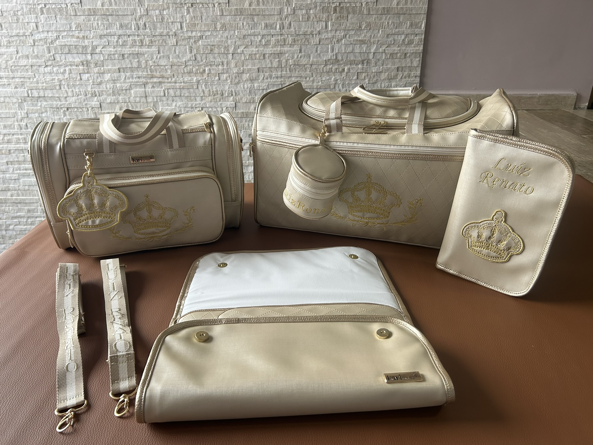 Conjunto Maternidade Royal